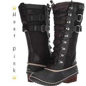 ⭐️HP 10/26⭐️ Sorel Conquest Carly II boots Size8.5